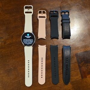 Samsung Galaxy Watch 6 w/ Extra Straps